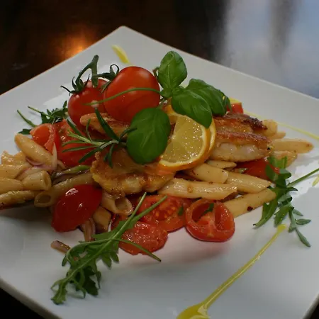 فندق Waldfrieden 3*