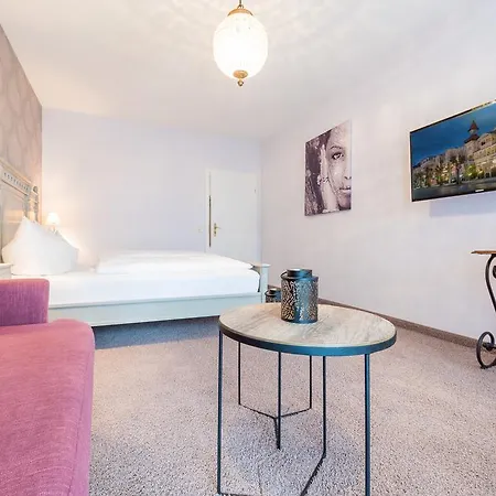 Waldfrieden Hotel 3*