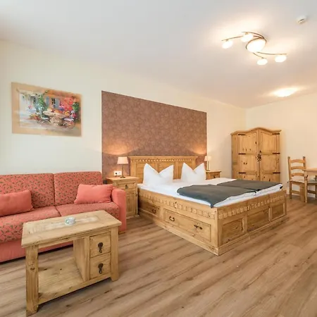 فندق Waldfrieden Sellin (Rugen)